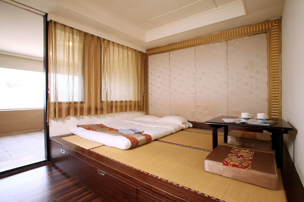 Beauty Garden Hotel 24/67