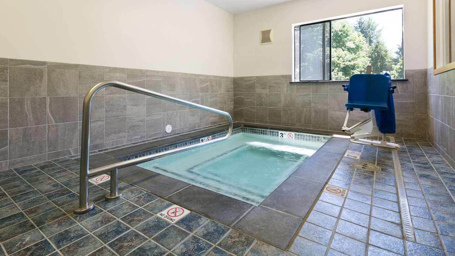 Best Western Tumwater-Olympia Inn 2/7