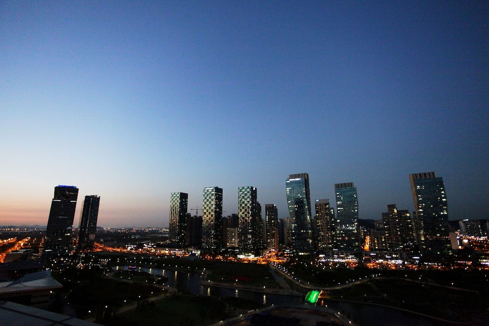 The Central Park Hotel Songdo 59/63
