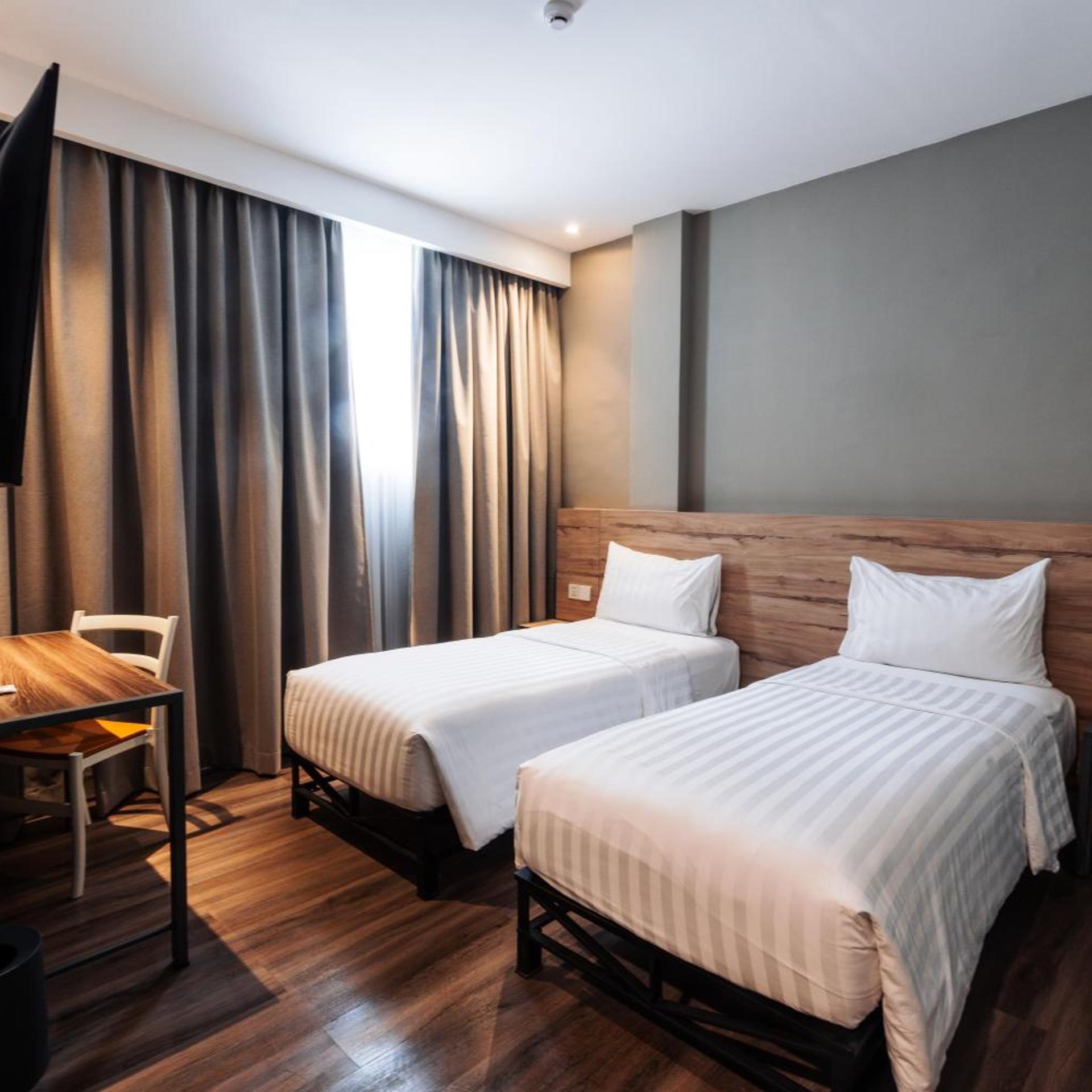 Stay Kertapati Hotel 11/38
