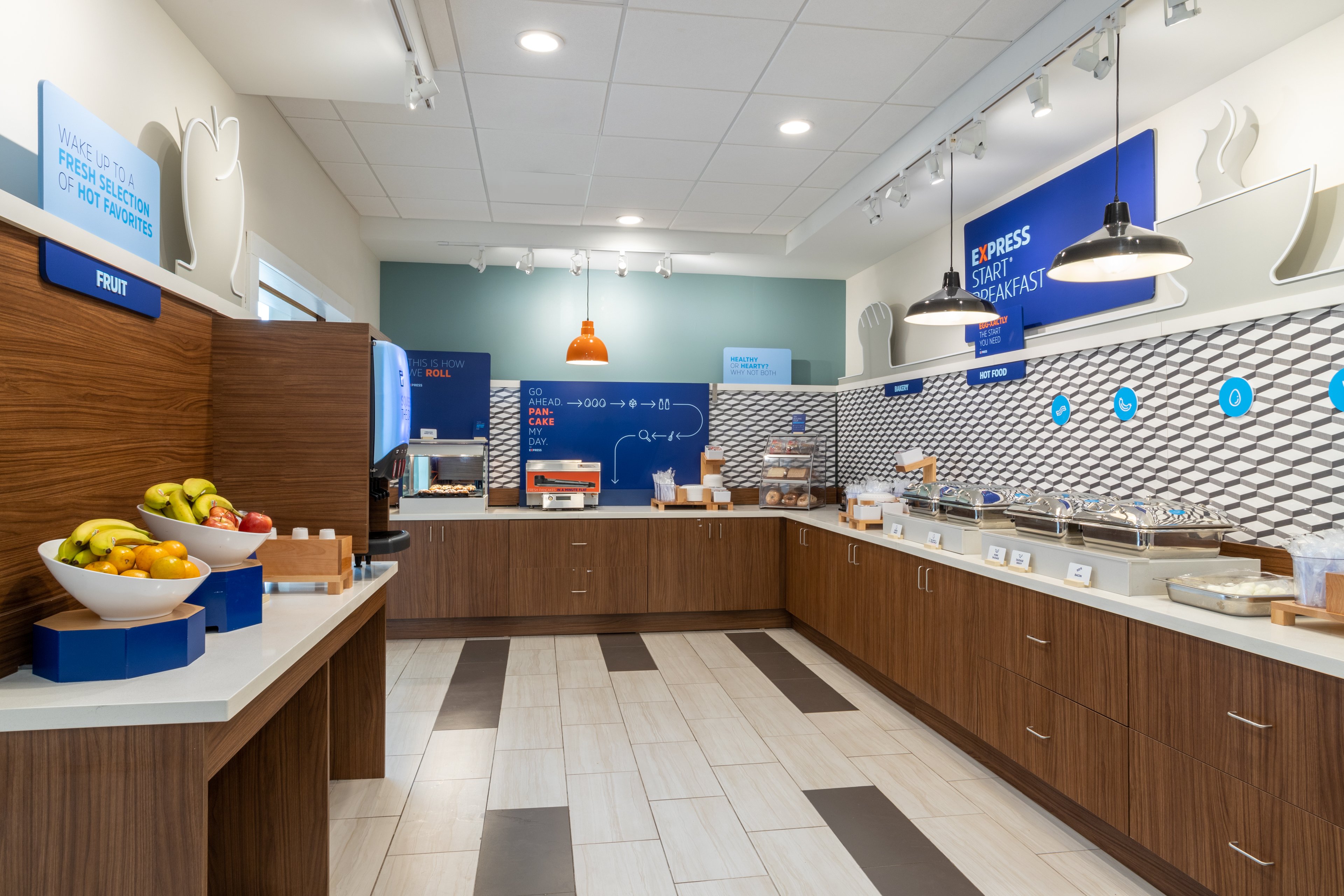 Holiday Inn Express And Suites Wildwood The Villages 17/75