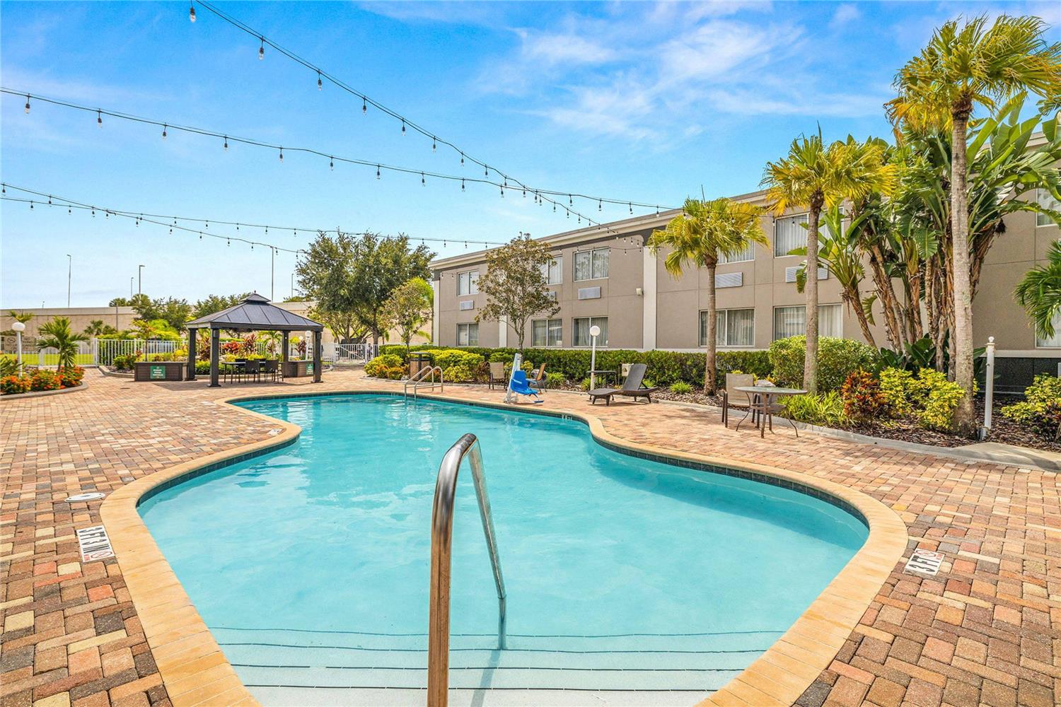 Quality Inn & Suites Tampa near Fairgrounds and Casino 7/16