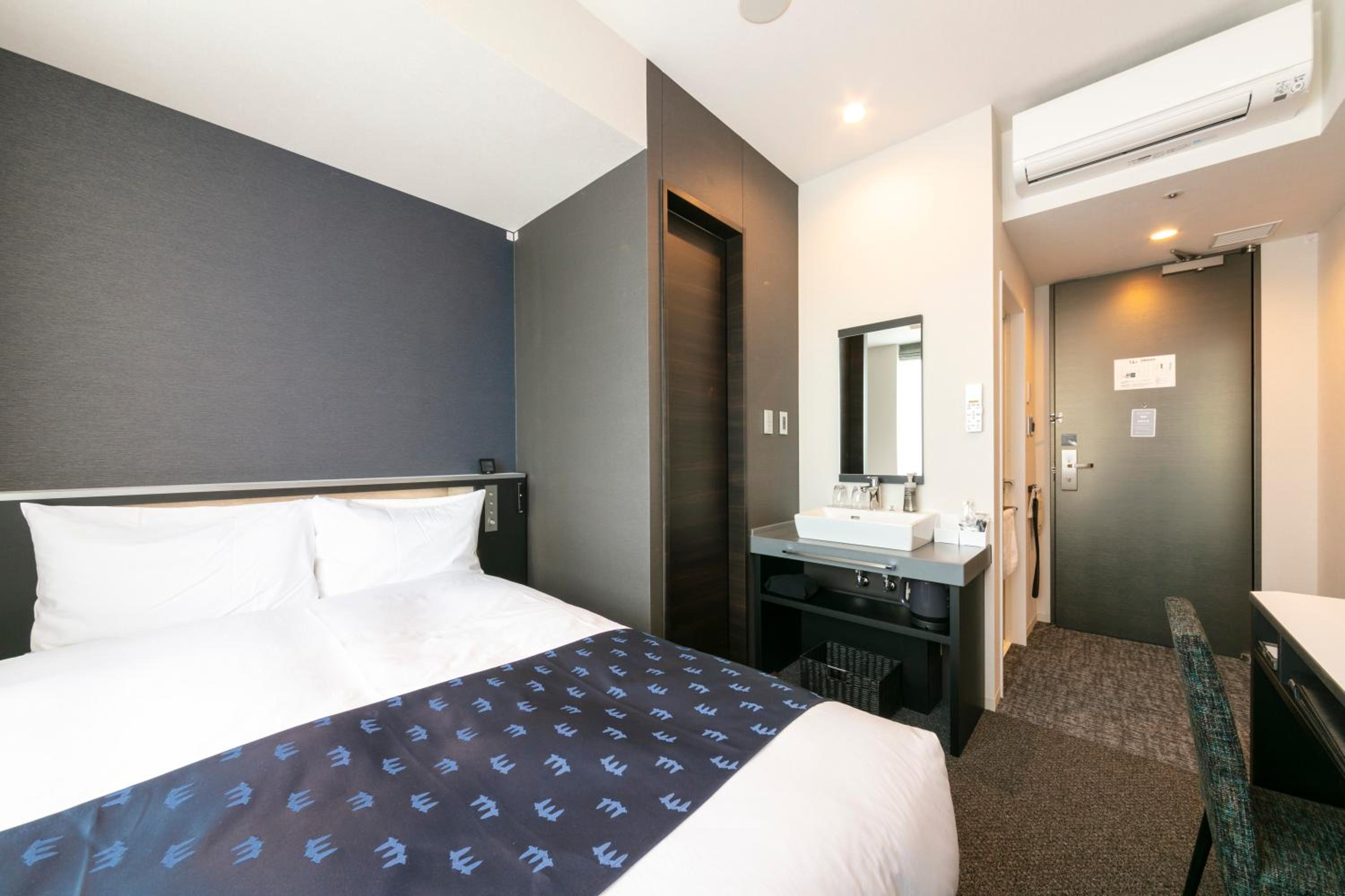 STANDARD, DOUBLE BED