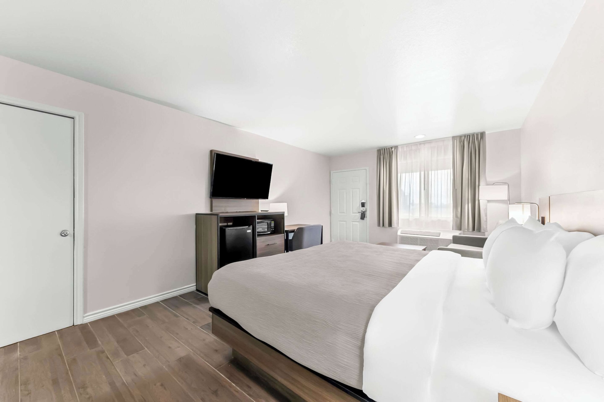 Efficiency, King Bed, Sofa