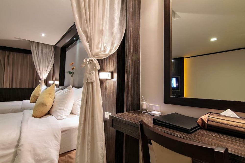 BOSSOTEL INN 34/34