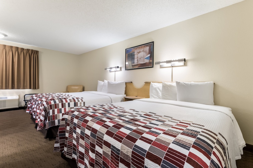 Red Roof Inn Cleveland Airport-Middleburg Heights 8/21