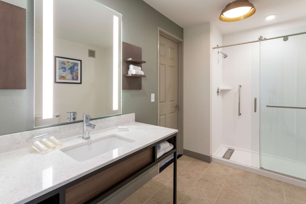 Hilton Garden Inn Minneapolis/Bloomington, MN 12/46