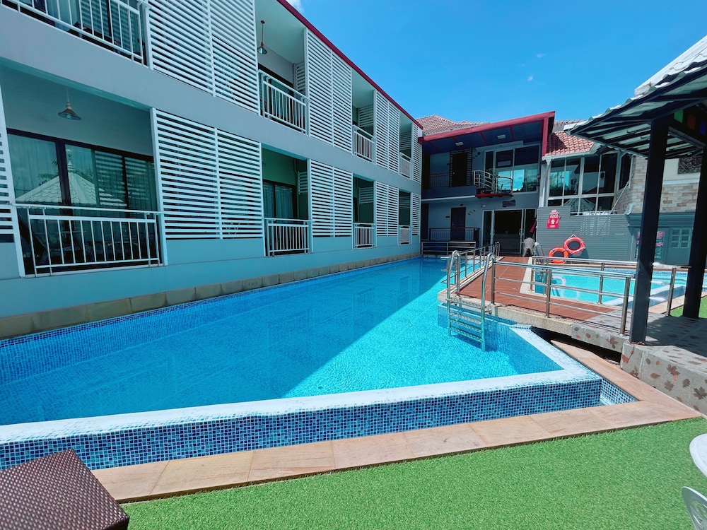 Chayadol Boutique Resort 67/71