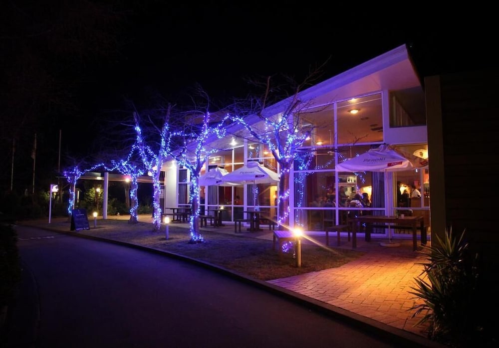BRINKLEY RESORT 8/50