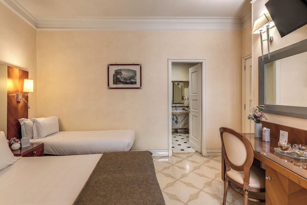 Hotel Sonya 26/48