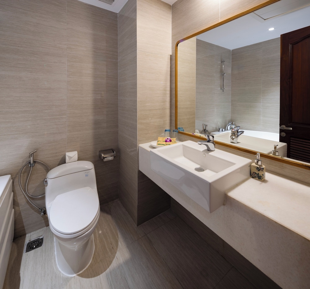 Harmony Saigon Hotel And Spa 44/45