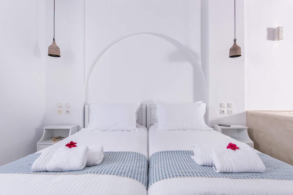 Cycladic Islands Hotel 31/47