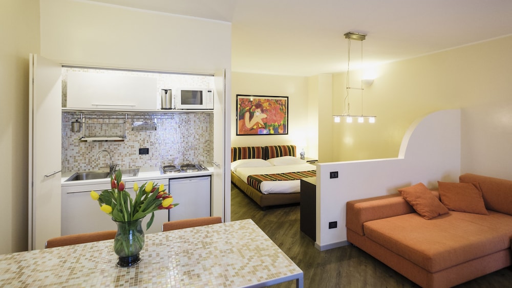 Residence Sacchi 42/80