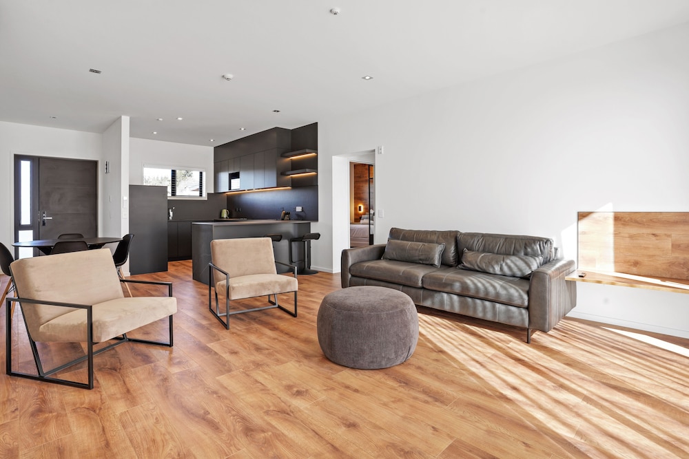 Grand Suites Lake Tekapo 13/26