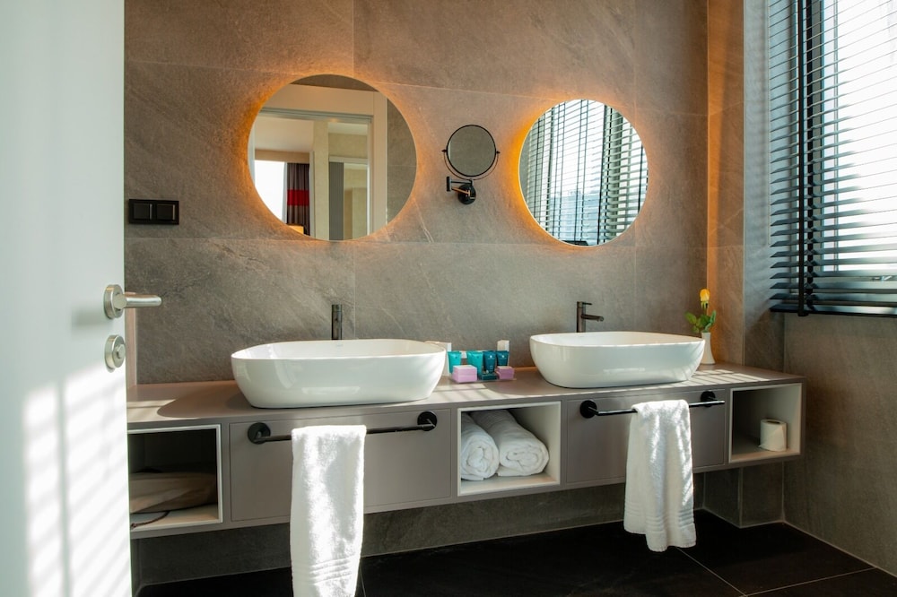 Ramada By Wyndham Diyarbakir 35/54