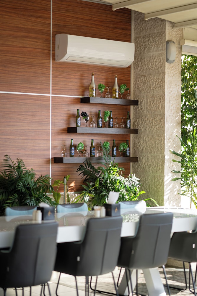 Petra Boutique Hotel 35/50