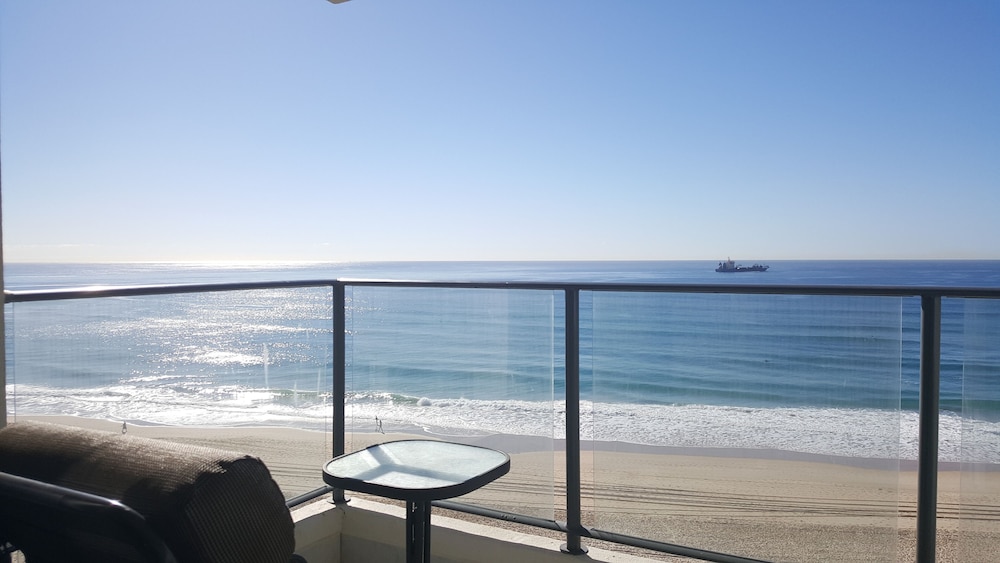 The Penthouses 17/27
