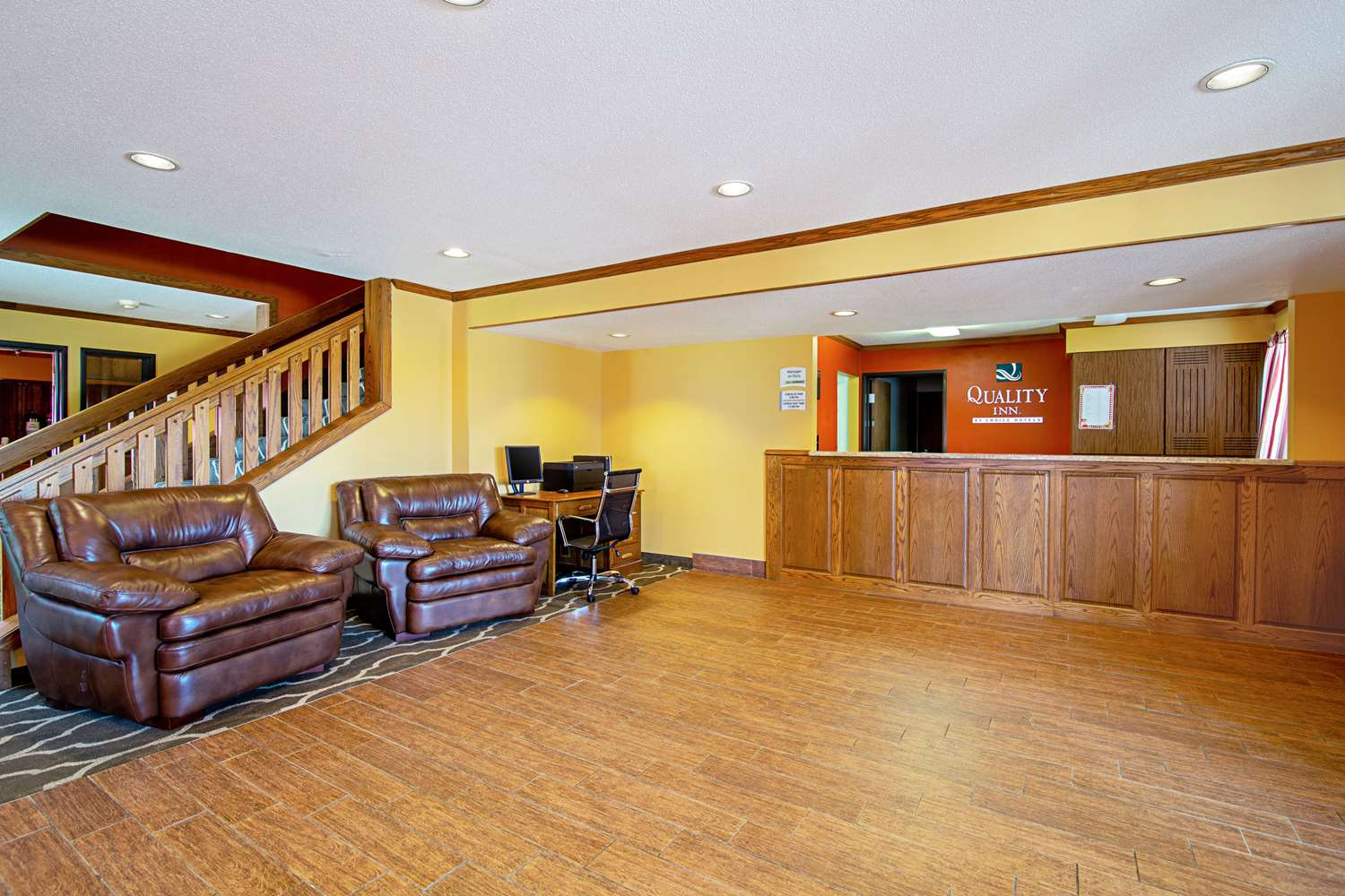Quality Inn Huron, SD 2/8
