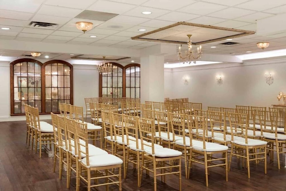 Nicollet Island Inn 35/44