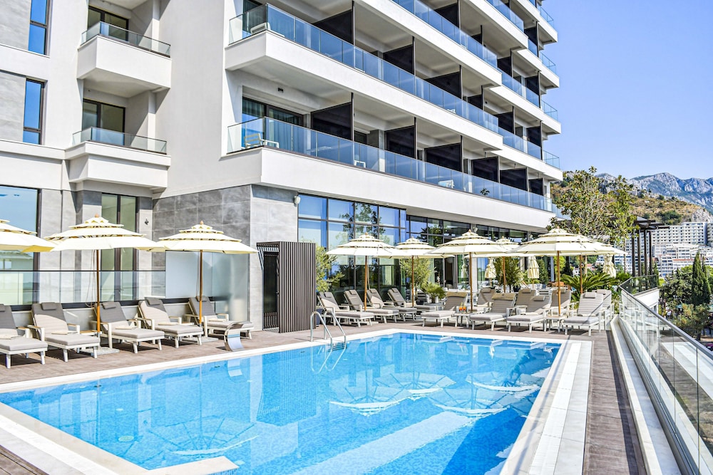Hotel Katamare in BECICI