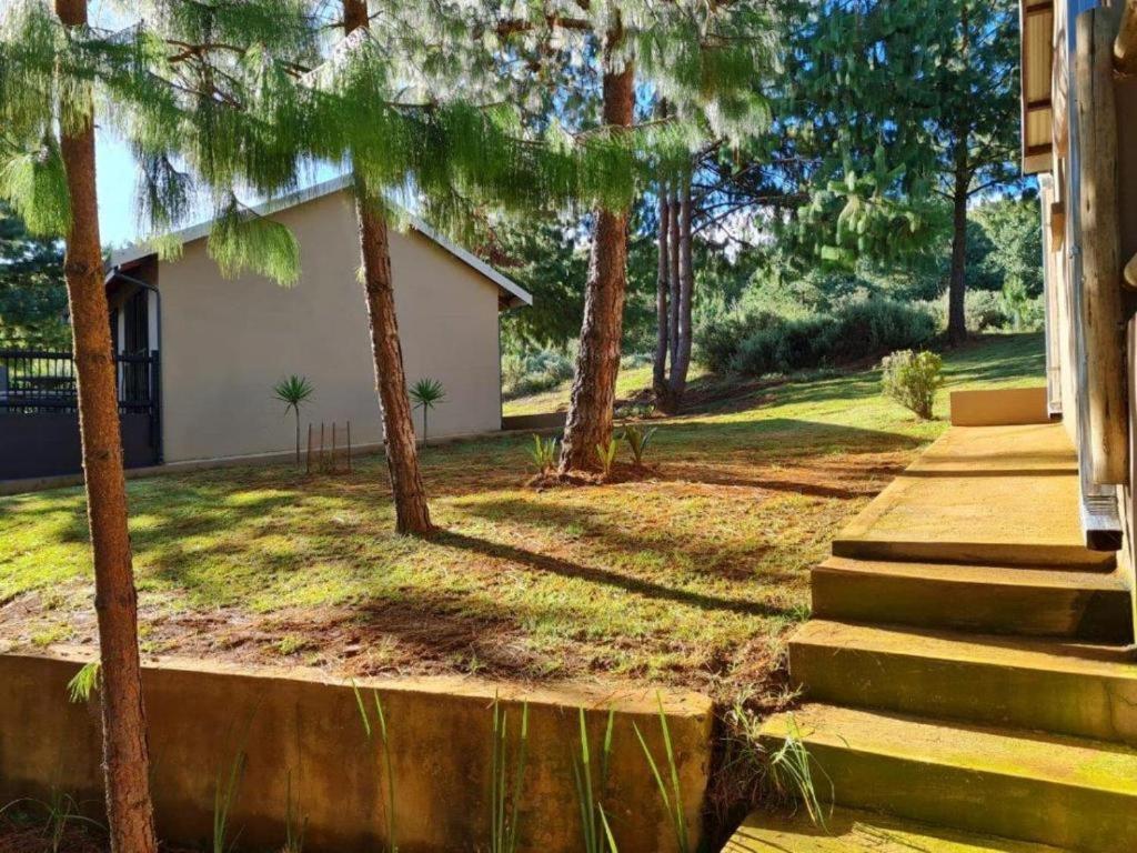 Ukutula Resort 2/26