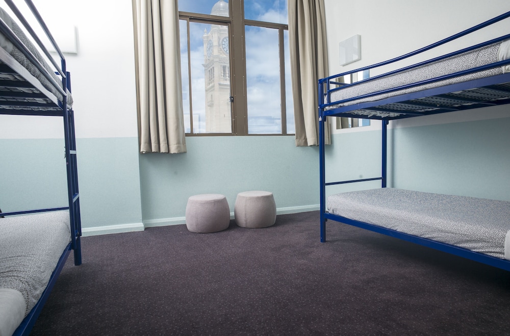 YHA Sydney Central 28/32