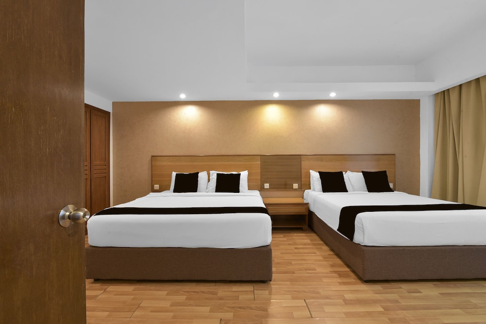 Palette - Kota Tinggi Mayres Hotel 25/54