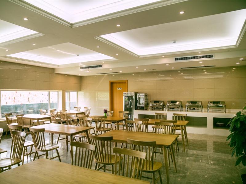 GreenTree Inn Jining Wenshang Square Road Express Hotel 30/39