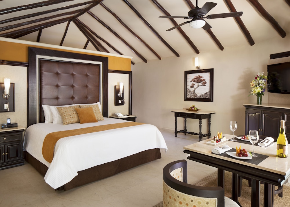 El Dorado Casitas Royale All Inclusive 16/72