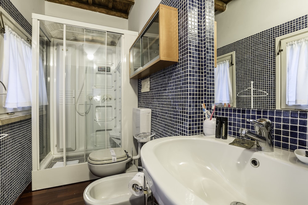 Luxury Flat in the Center of Rome 15/17