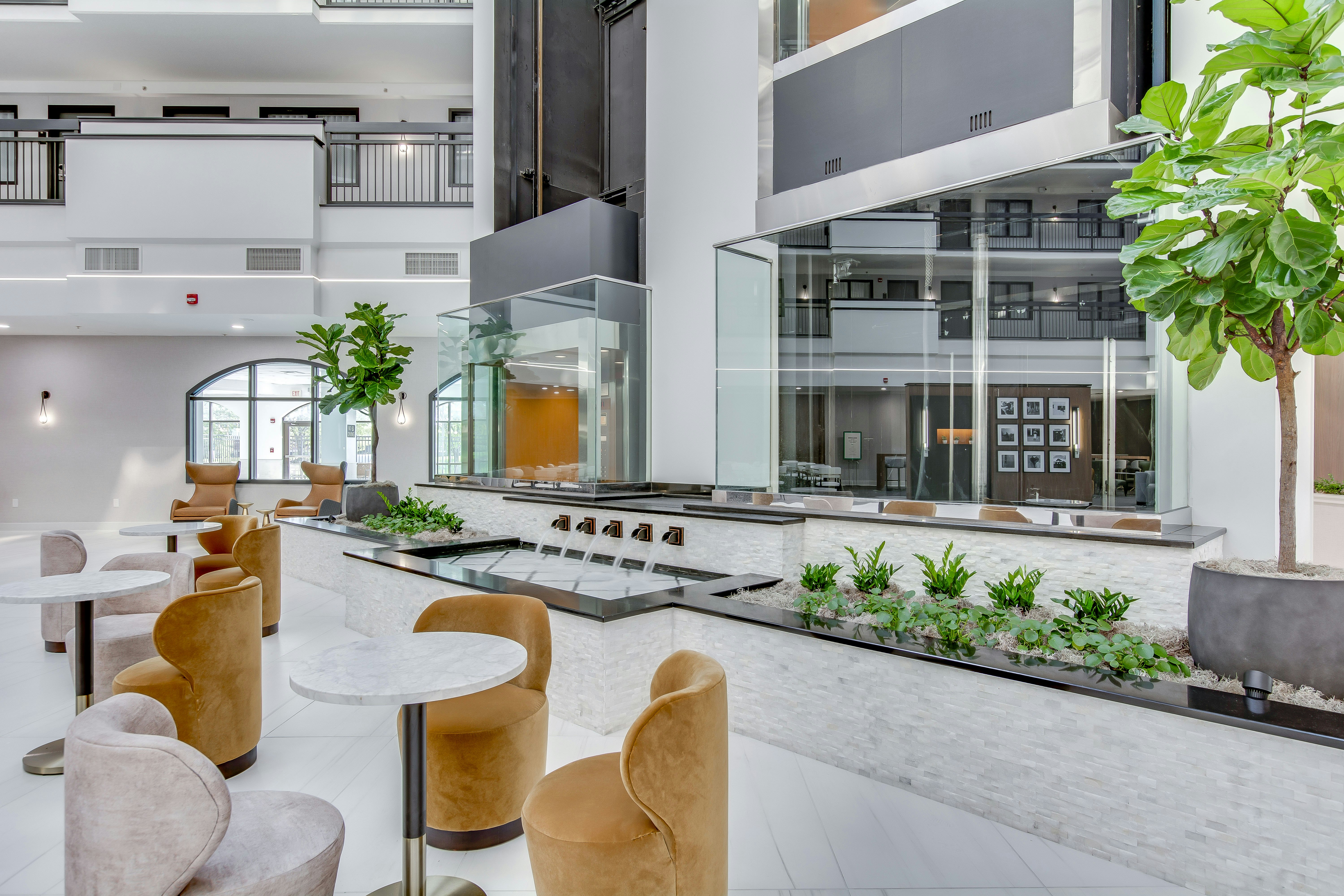 Embassy Suites Louisville East 46/73