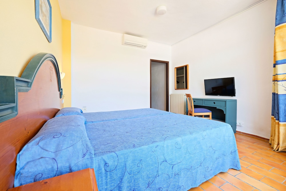 Azuline Hotel Mediterraneo 15/30
