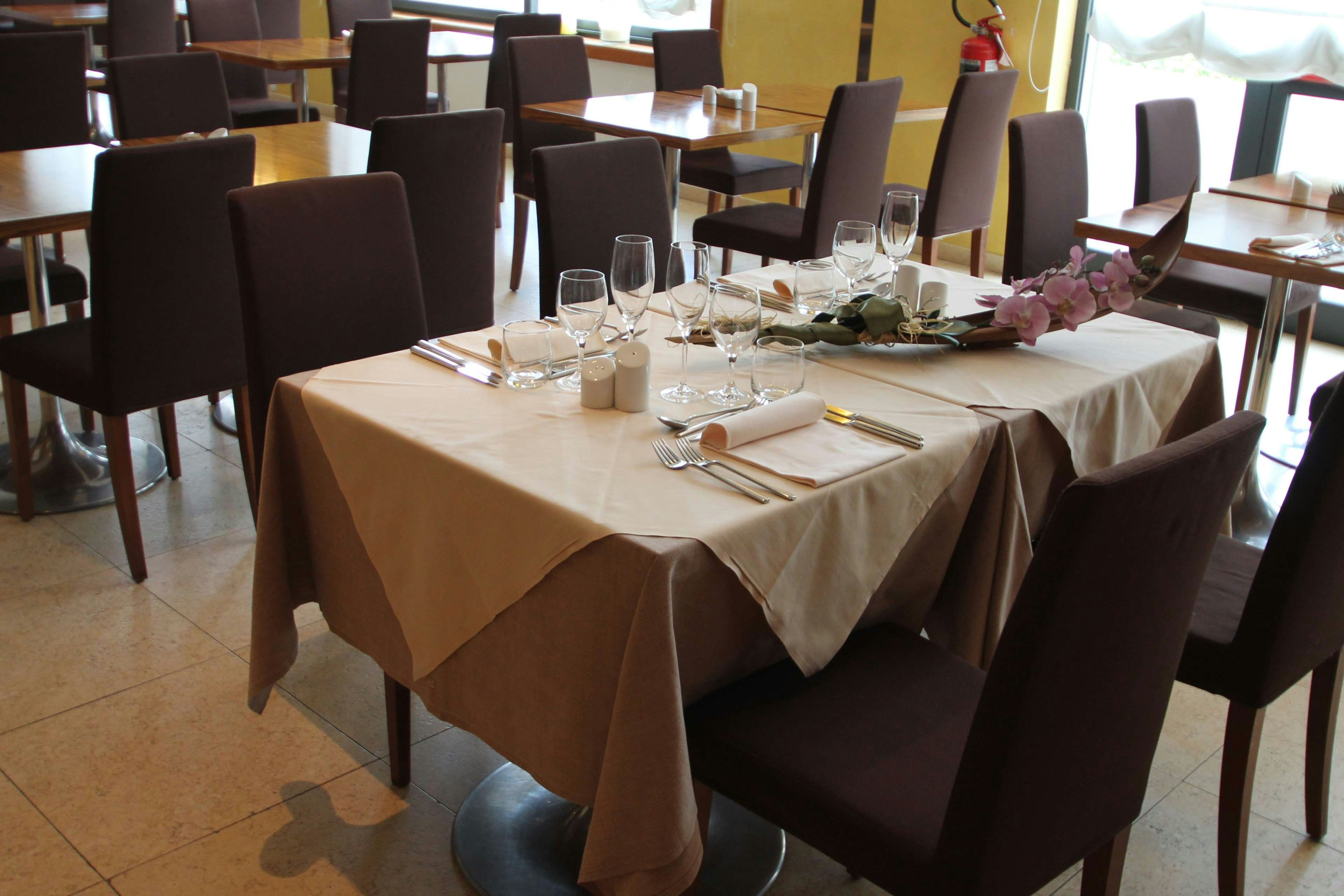 Mh Hotel Piacenza Fiera 21/31