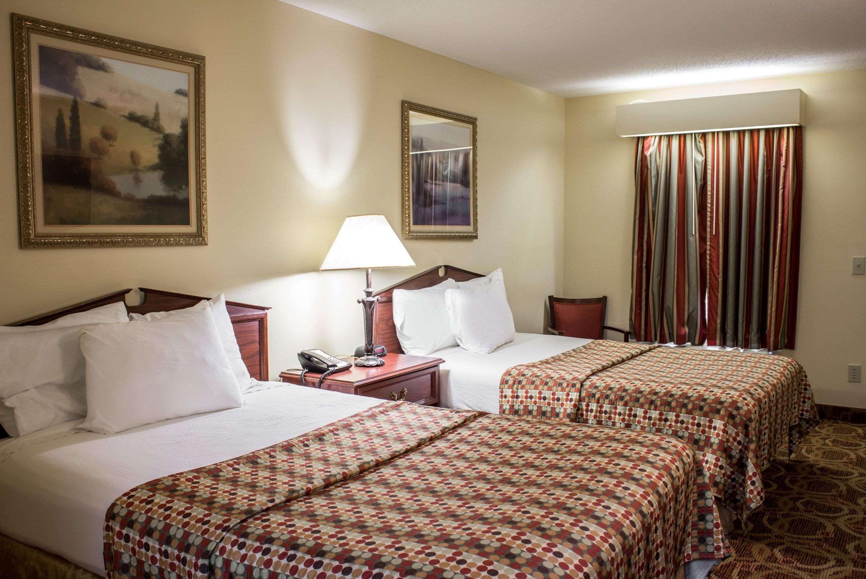 Econo Lodge Greenville near University 20/64