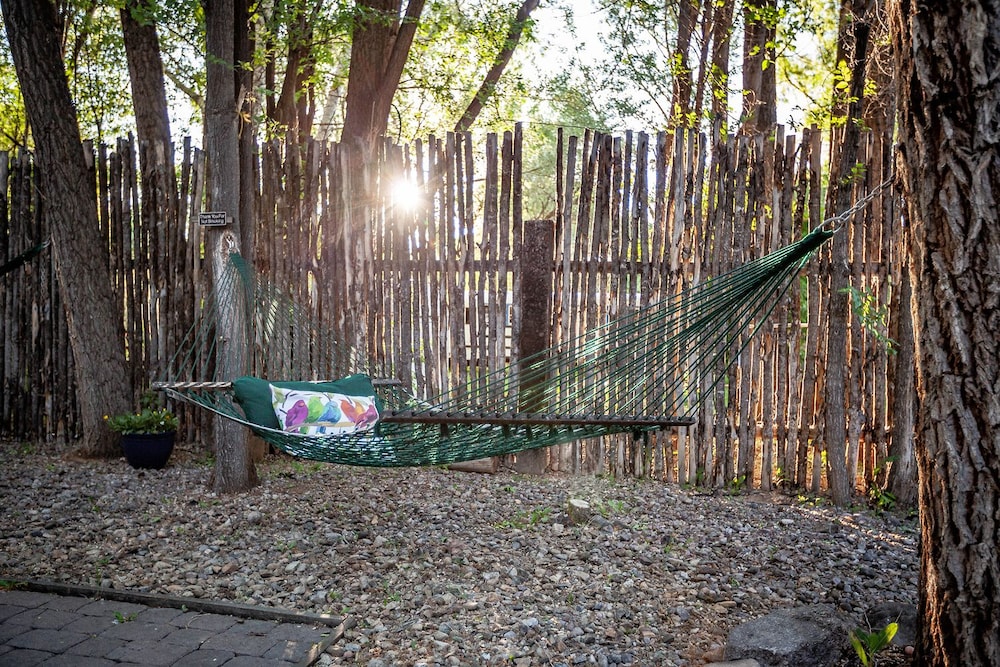Dreamcatcher Bed And Breakfast 70/75