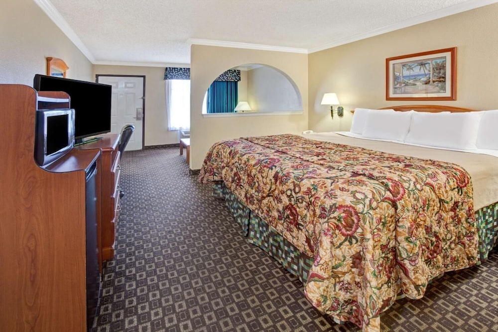 Motel6 La Porte, TX 35/54