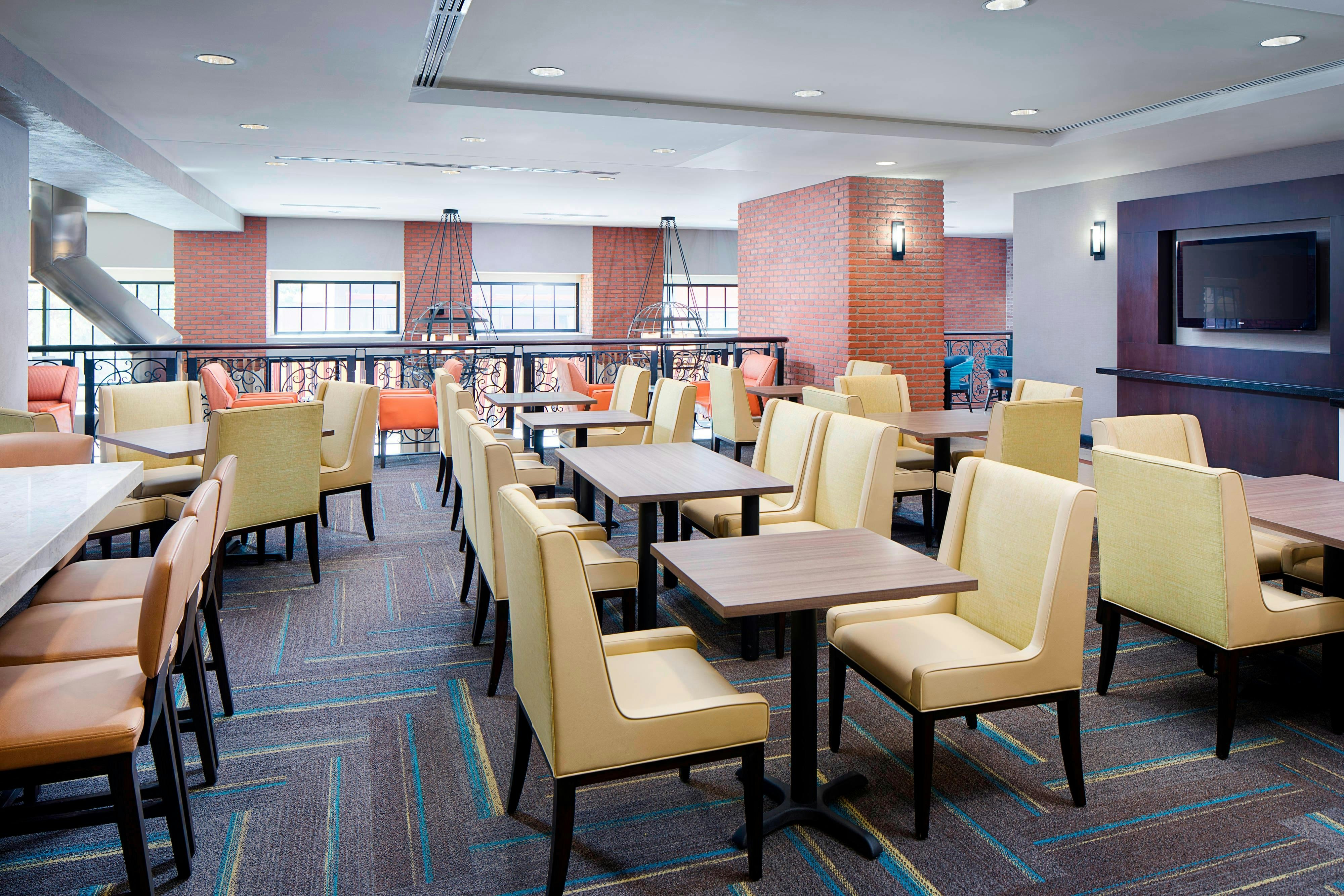 Residence Inn San Diego Downtown Gaslamp Quarter 47/49