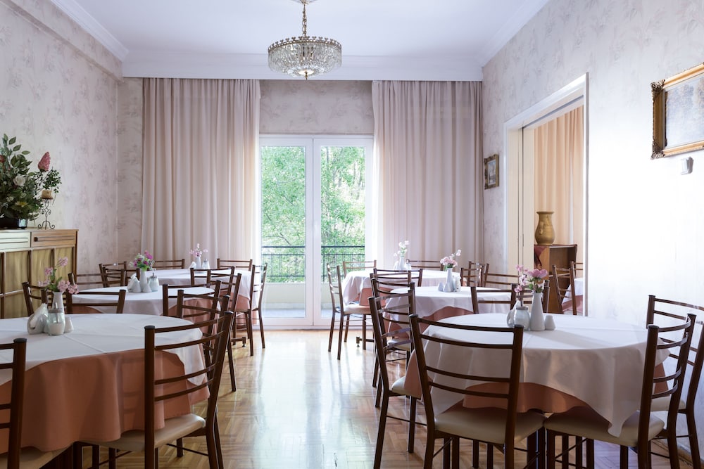 Anesis Hotel 41/50