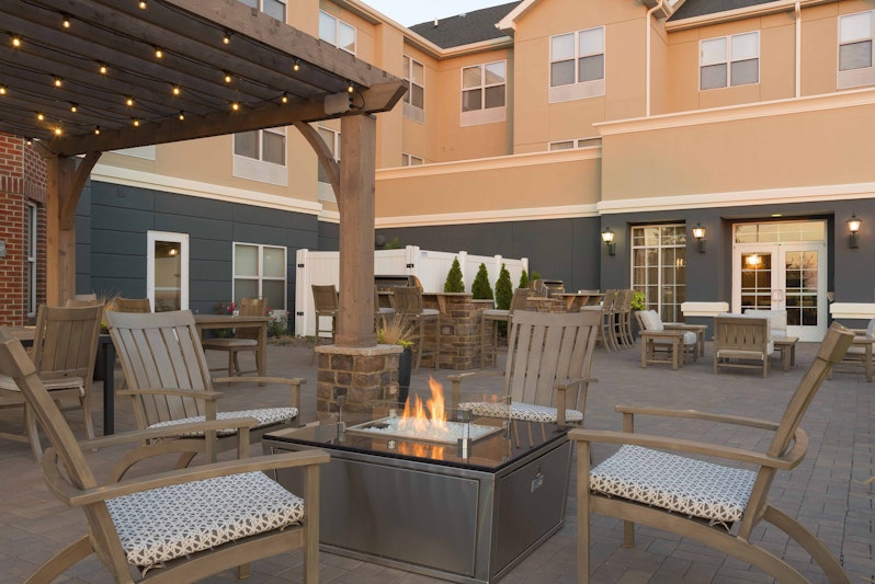 Homewood Suites By Hilton Indianapolis Airport Plainfield 10/17