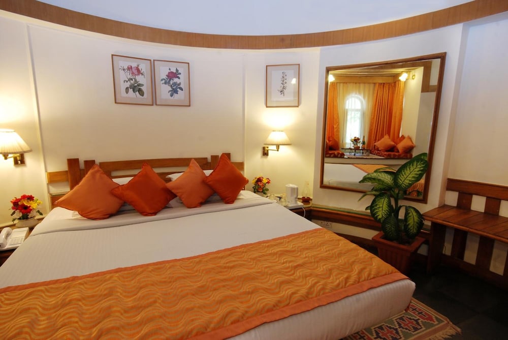 Aodhi Hotel 11/50
