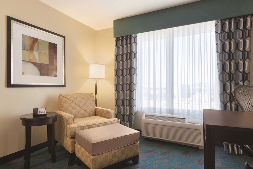 Hilton Garden Inn Fargo 37/61