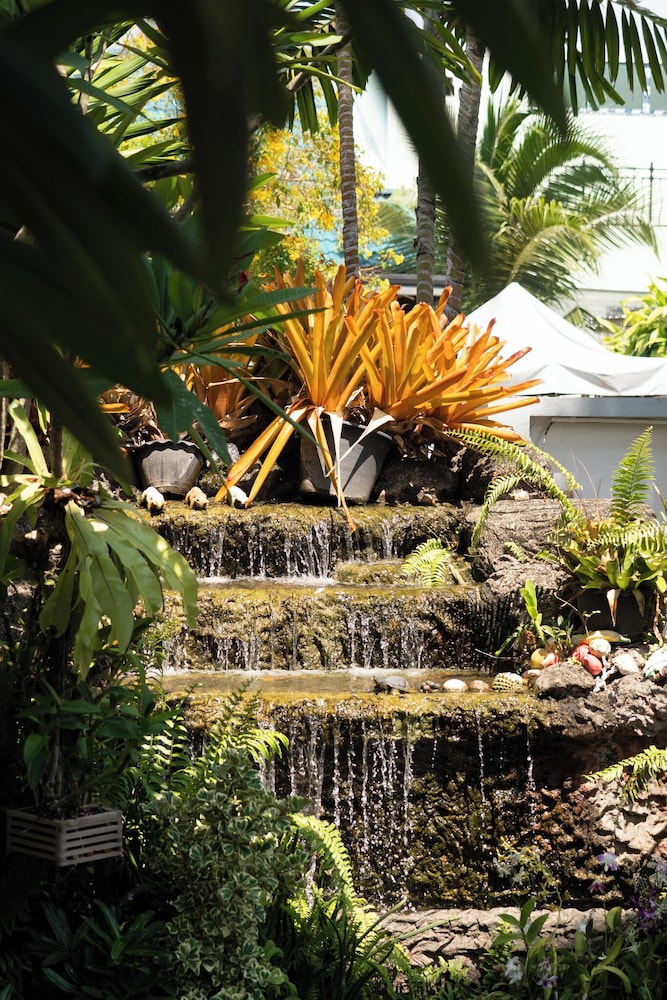 Monaburi Boutique Resort 40/49