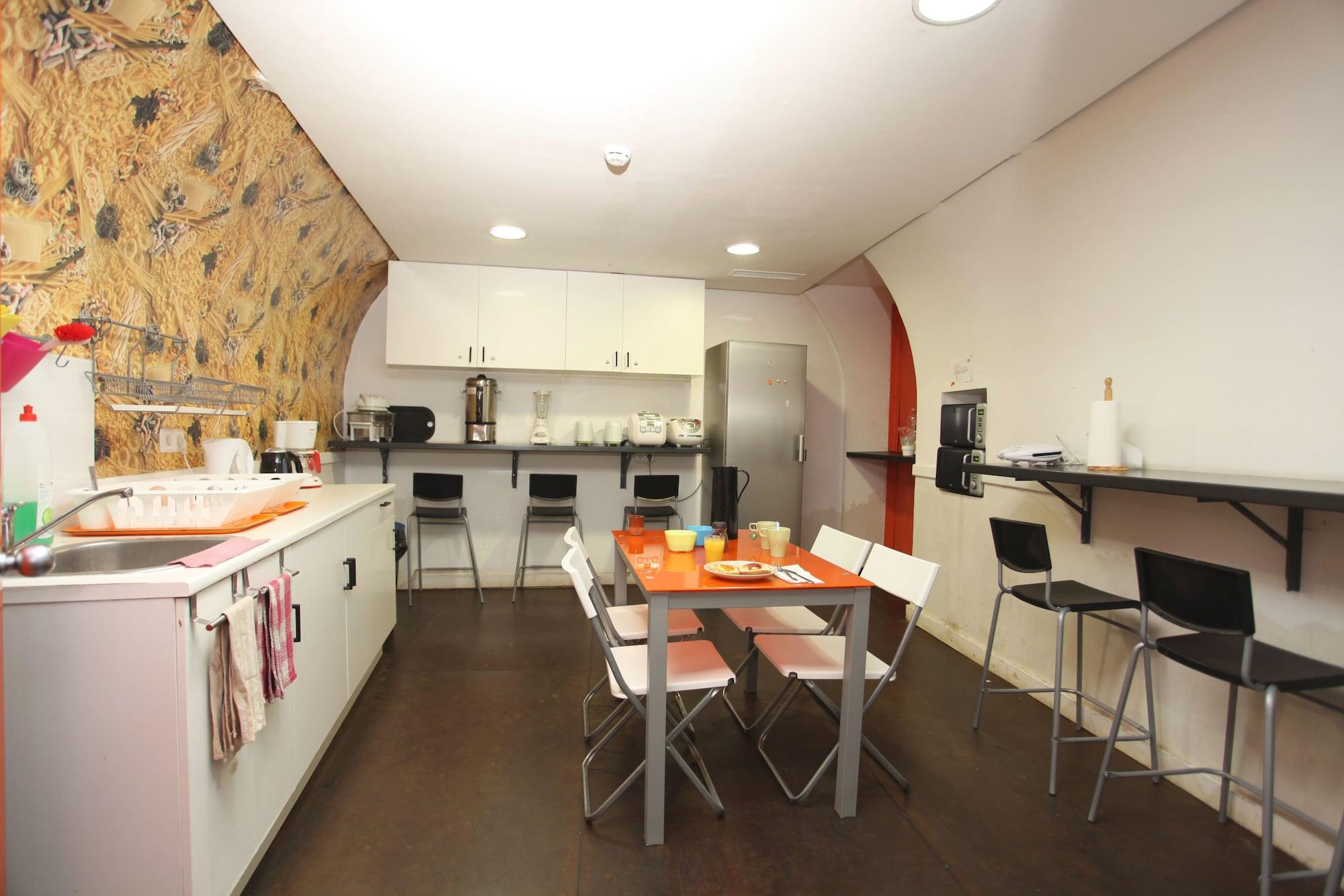 Hostels Meetingpoint 40/55