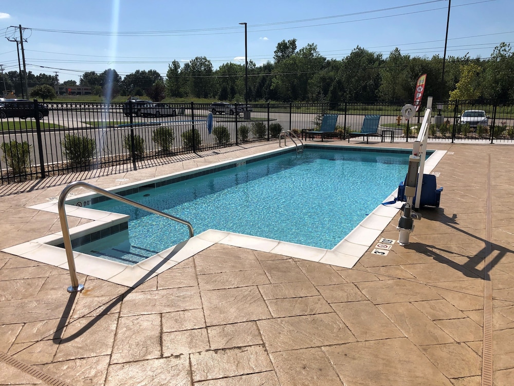 Avid Hotels Tulsa South - Medical District 20/39