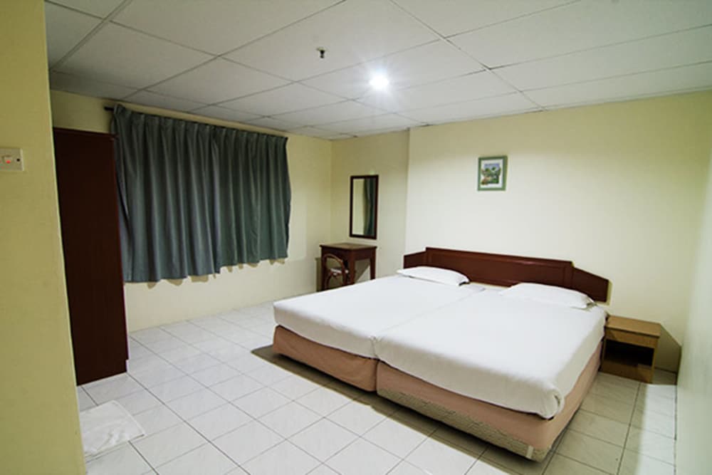 Coral Bay Resort 20/63