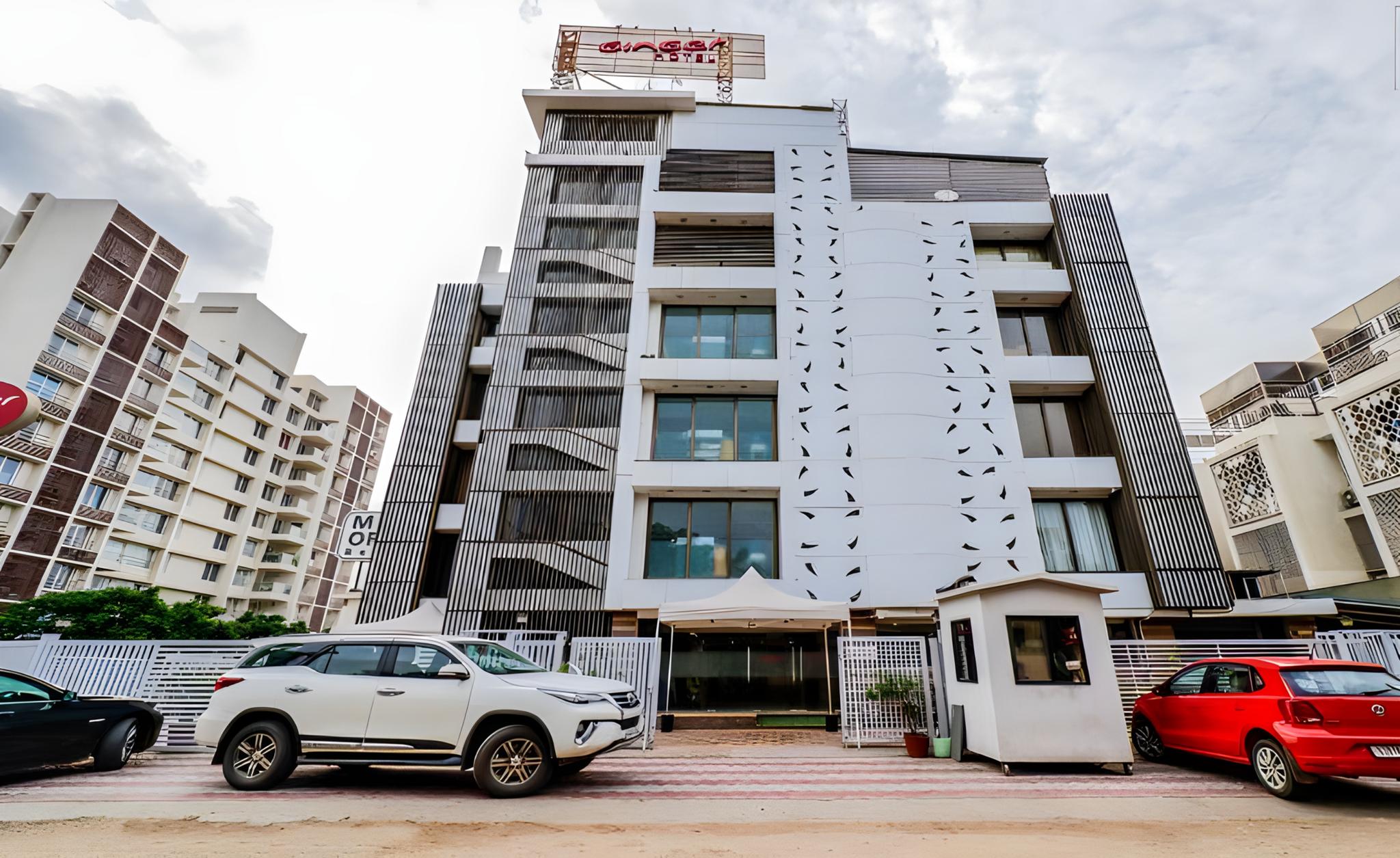 Ginger Ahmedabad Sg Road 35/39