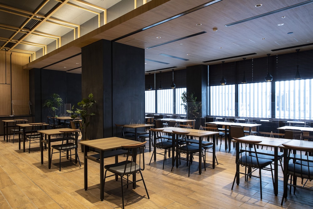 Hotel Keihan Tenmabashiekimae 26/36