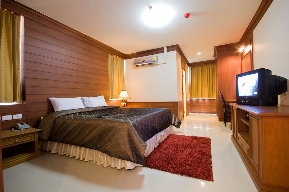 Convenient Park Hotel 19/45