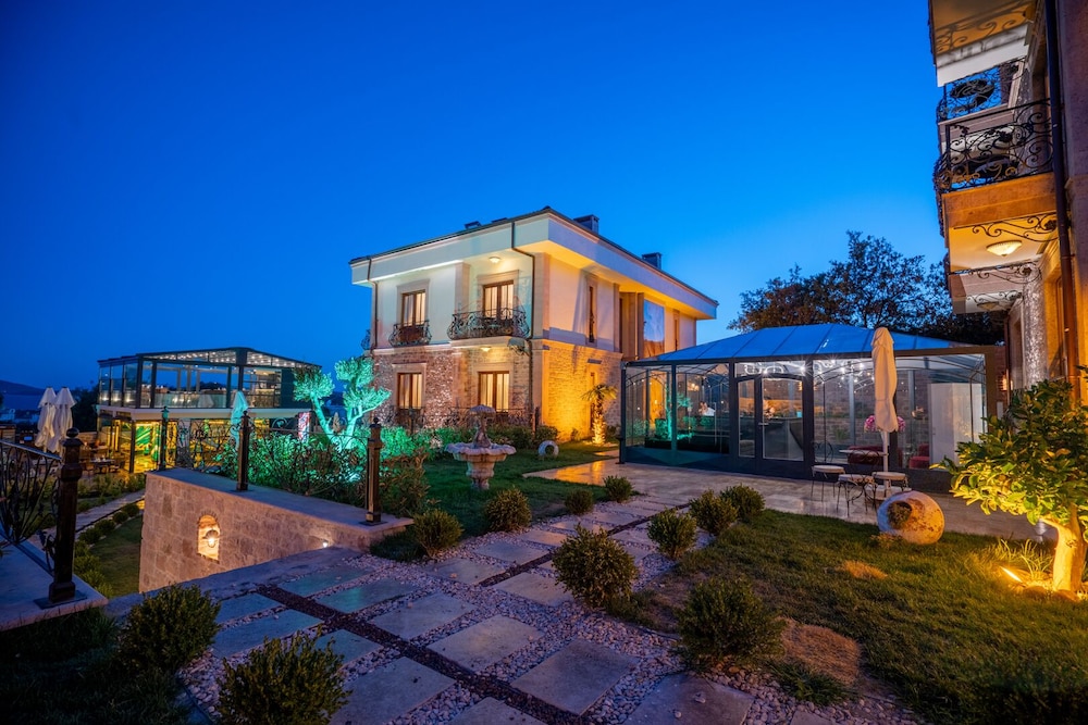 Cunda Baradiel Hotel 1/50