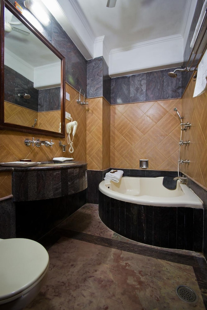 Sunstar Grand 28/64